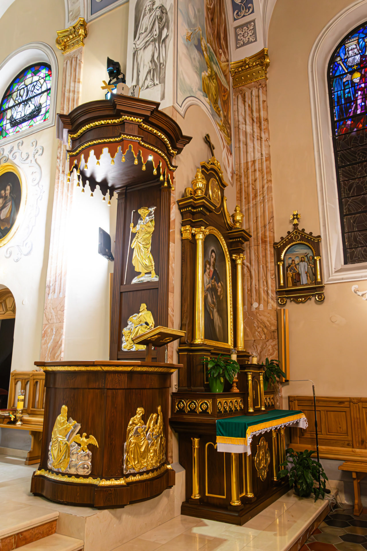 kosciolsrodek (8)